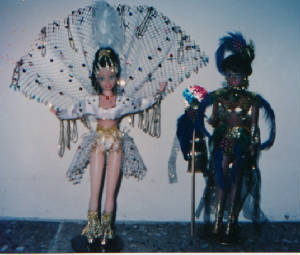 carnivaldolls2.jpg